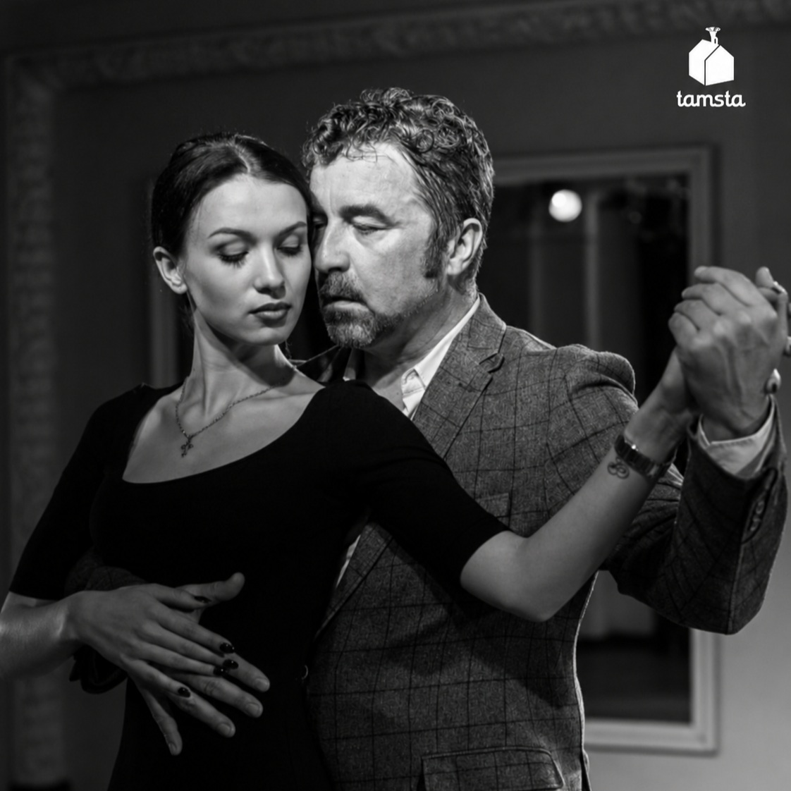 Vakaras su @gimenezmusic21 ir 4tango - tai nuostabi muzikinė kelionė per tango epochas su jau ketvirtį amžiaus Lietuvoje besiritančia tango banga, kuri plukdo mus per aistrų, melancholijos ir šokio vandenyną 🔥
Kviečiame klausytis nuostabios muzikos, kvėpuoti tango jausmu, jaukiai pašokti
￼
Ypatinga proga. Nepraleiskite! 💃
10/08 A MEDIA LUZ | 4 TANGO + EDUARDO GIMENEZ | TAMSTA Bilietai: www.tamstaclub.lt
